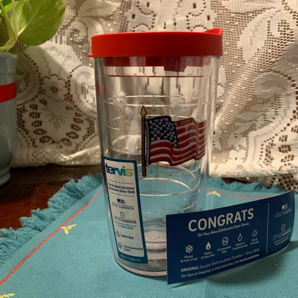 Tervis American Flag Double Walled Insulated Tumbler Travel Cup Cold & Hot, 16oz - Picture 1 of 4